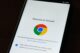 Smartphonescherm dat snel een website laadt, symbool voor paginasnelheid en Core Web Vitals